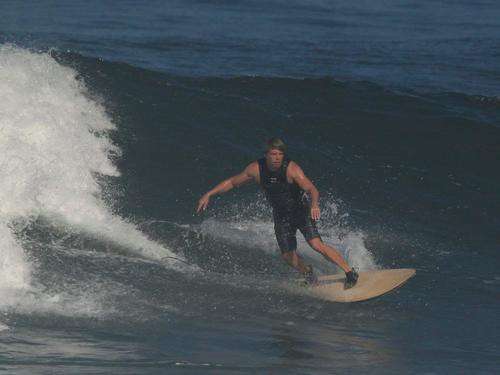 Guided surf trip to Medewi, West Bali